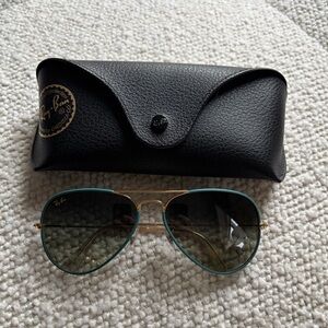 Ray Ban Aviator Full Color Sunglasses, Great Condition! Green Frame.